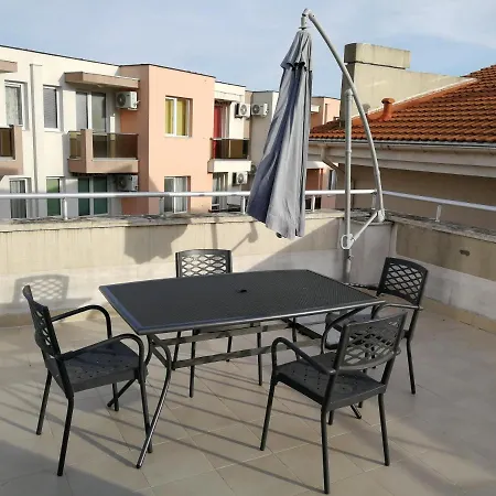 Cozy Family 500m. From The Villa