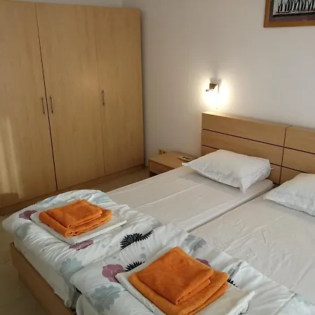 Villa Cozy Family 500m. From The Byala (Varna)