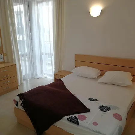 Cozy Family 500m. From The * Byala (Varna)